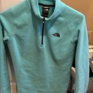 North face pullover